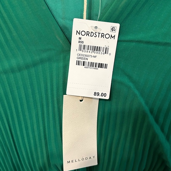 NWT MELLODAY Pleated Green Dress - Picture 3 of 4